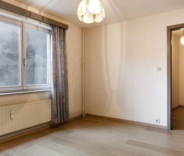 Appartement te huur in Sint-Truiden voor € 750 met 1 slaapkamer - Photo 2