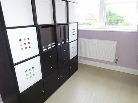 3 bedroom townhouse to rent - Photo 2