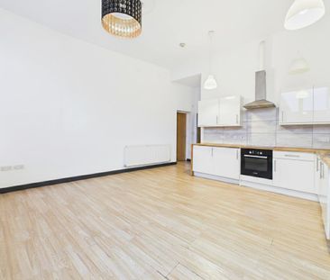 Armley Lodge Road, Leeds - Photo 6