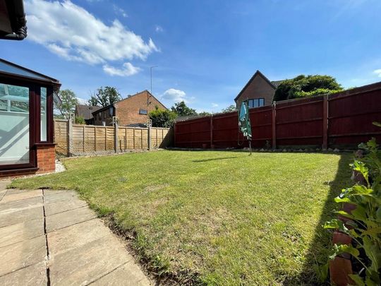 3 bedroom semi-detached house to rent - Photo 1