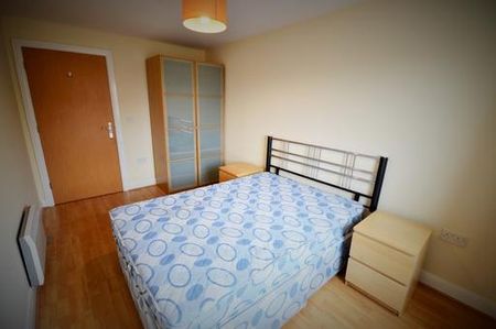 2 bedroom apartment to rent - Photo 4