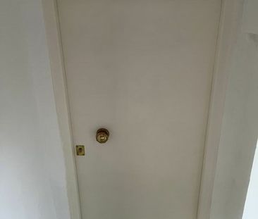 Ενοικίαση κατοικίας, 28 τ.μ., Αθήνα, 320 € - Photo 4