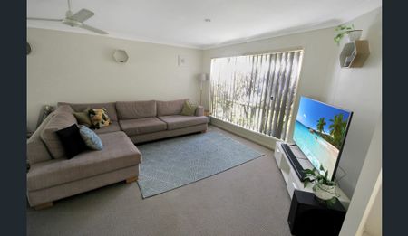 7 Scenic Crescent, 4300, Springfield Qld - Photo 3