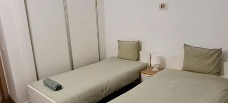 2 bedroom luxury Flat for rent in Nueva Andalucia, Andalusia - Photo 4