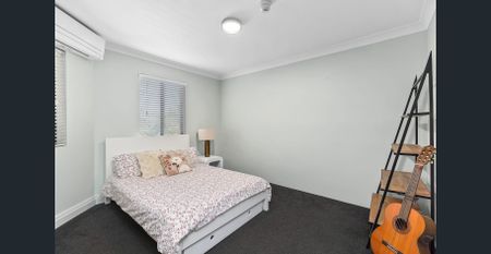 Spacious renovated ground floor apartment - Photo 5