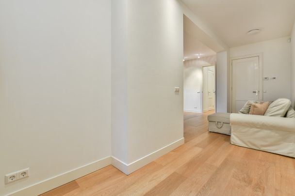 Appartement te huur, Johannes Verhulststraat 193 H - Photo 1