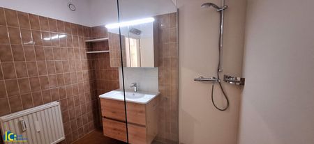 Großzügige Wohnung mit westseitigem Balkon im Servitenviertel - Photo 2