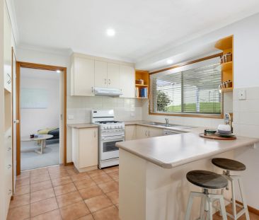 Charming Family Home in Leafy Norris Park - Photo 6