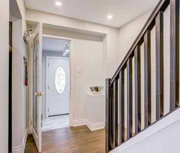 For Lease - 18 Hernon Court, Brampton, Ontario - Photo 2