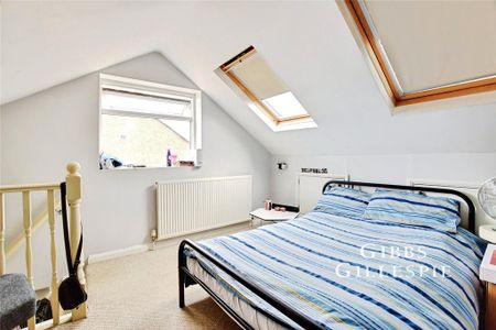 3 bedroom terraced house to rent - Photo 5