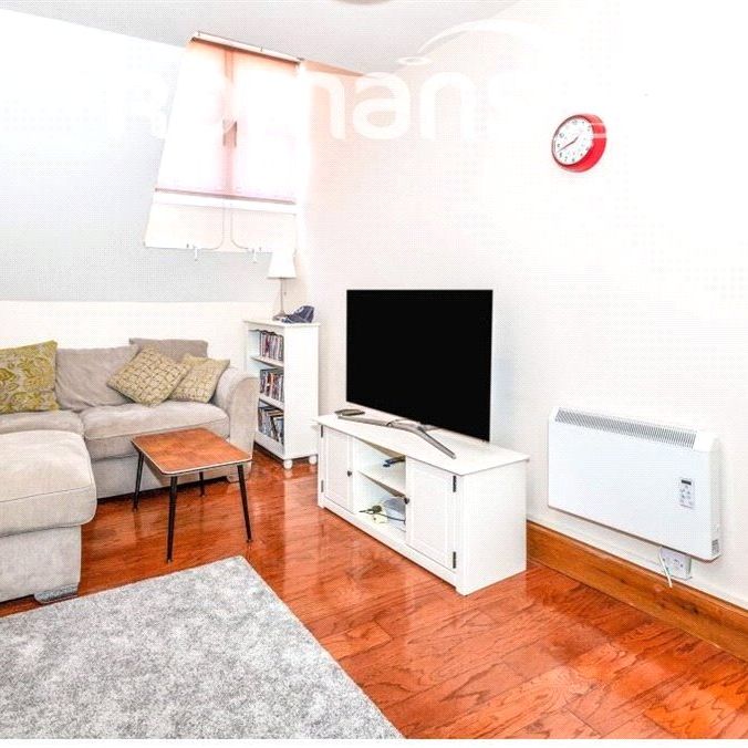 3 bedroom apartment to rent - Photo 1