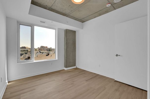 36 Robinson Avenue, Sandy Hill, Ottawa, ON - Photo 1