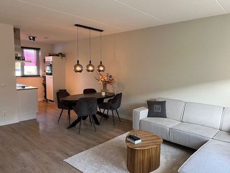 Te huur: Huis Van Wulfften Palthestraat 38 in Almelo - Photo 2