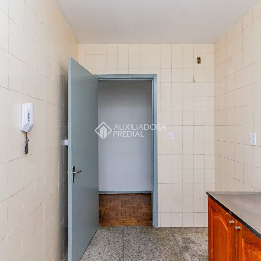 Apartamento com 1 quarto e 42m² para alugar em Jardim Leopoldina, Porto Alegre. - Foto 1
