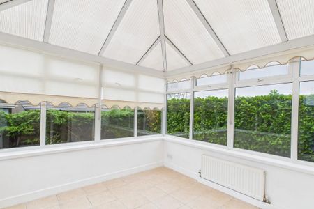 2 bedroom semi-detached bungalow to rent - Photo 5