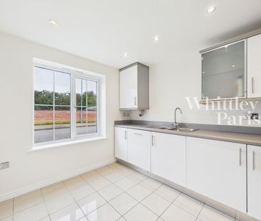 3 bedroom semi-detached house to rent - Photo 6