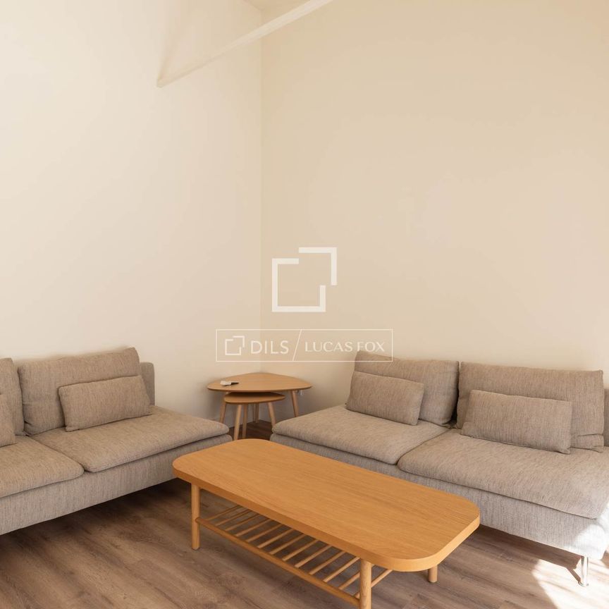 Exclusive Corporate Rental Opportunity – Fully Renovated Residential Building in central Palma de Mallorca - Photo 1
