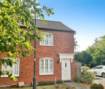 St. Peters Way, Stratford-upon-avon, CV37 - Photo 1
