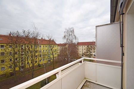 3-Raum-Wohnung Paul-Suhr-Straße 85a - Photo 3