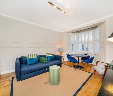 2 bedroom flat to rent - Photo 2