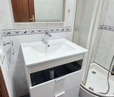 Carrer de Padilla, Barcelona, Catalonia 08013 - Photo 6