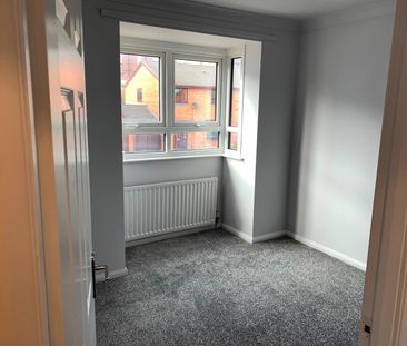 2 Bed Terraced House, Bessborough Road, CH43 - Photo 6