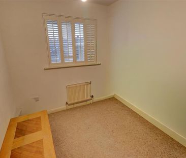 2 bedroom detached house to rent - Photo 3
