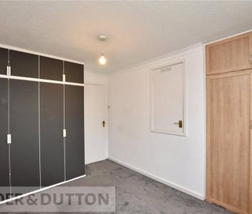 2 bedroom semi-detached house to rent - Photo 6