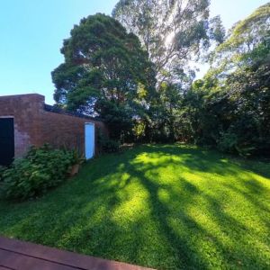 Charming Californian Bungalow with Light-Filled Spaces in Prime Lane Cove Location - Photo 2