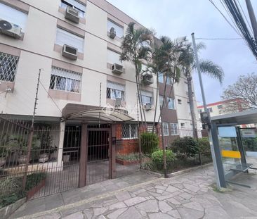 Apartamento com 1 quarto e 45m² para alugar em Jardim do Salso, Por... - Photo 1