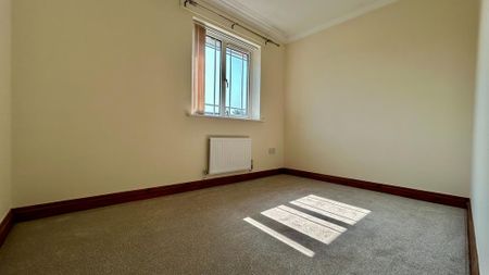 3 bedroom detached house to rent - Photo 3