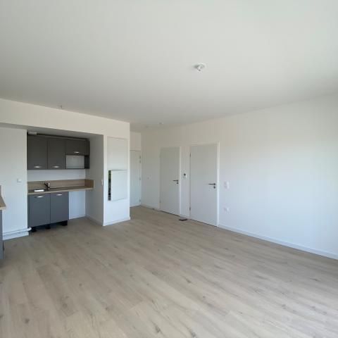 Location Appartement 2 pièces 44m² FLEURY SUR ORNE 14123 - Photo 1