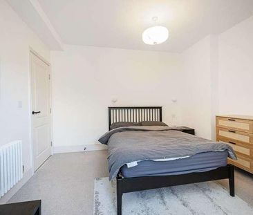Mile End Road, Tower Hamlets, E1 - Photo 6