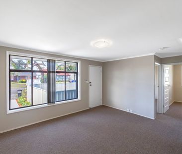 1 Cook Road, Killarney Vale, NSW 2261 - Photo 3