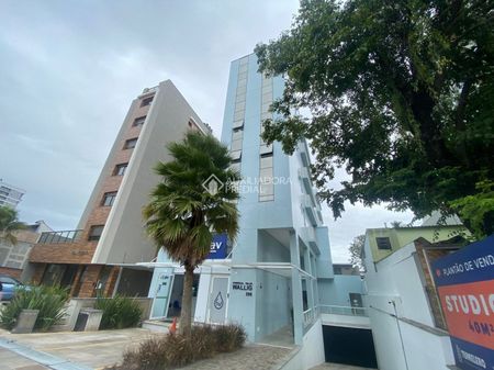 Apartamento com 1 quarto e 40m² para alugar em Passo da Areia, Porto Alegre. - Foto 4