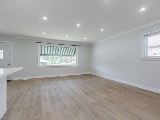 For Lease - 139 Flora Drive Unit# Main, Toronto, Ontario - Photo 1