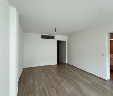 Moderne 2.5-Zimmerwohnung an zentraler Lage in Baden - Photo 1