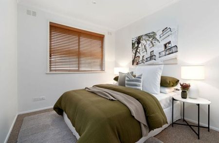 544 Colleen Place, Lavington - Photo 5