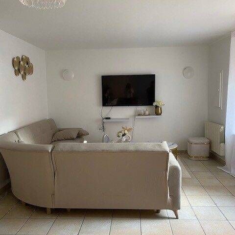 Location appartement 2 pièces 52 m² à Condrieu (69420) - Photo 1