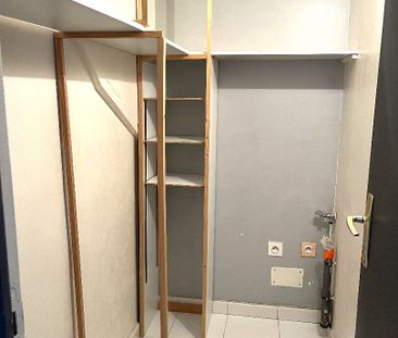 Location Appartement 3 pièces 86m² - Photo 2