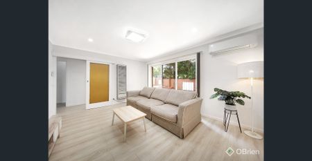 Beautifully Furnished 2-Bedroom Unit in Prime Oakleigh Location - Photo 5