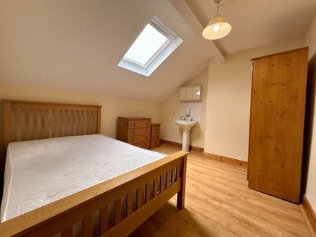 16 Eblana Street, Belfast, BT7 1LD - Photo 4