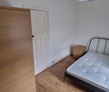 28 Ashley Drive, Belfast, BT9 7BE - Photo 3