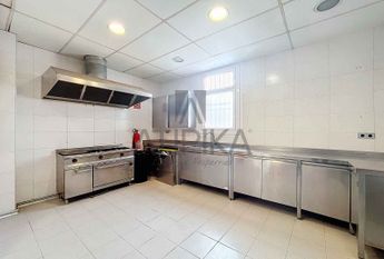 Casa señorial junto a la Clínica Teknon, Barcelona