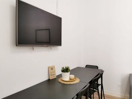 Comfortable room in Madrid, Preciados Street - Photo 3