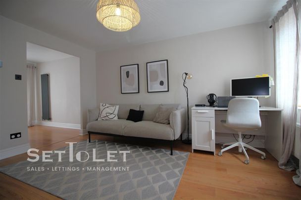 Royce Close, Thorpe Astley, Braunstone, LE3 3UF - Photo 1