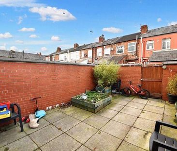 2 bedroom terraced house to rent - Photo 6