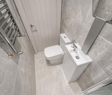 5 bedroom house to rent - Photo 1
