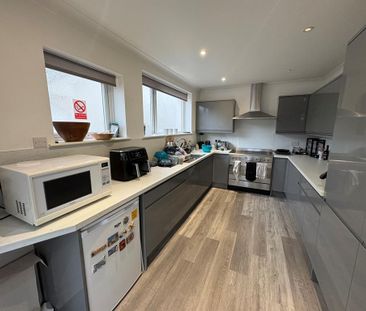 1 bedroom house of multiple occupation to rent - Photo 5