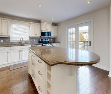 For Lease - 42 Buchanan Crescent, Aurora, Ontario - Photo 6